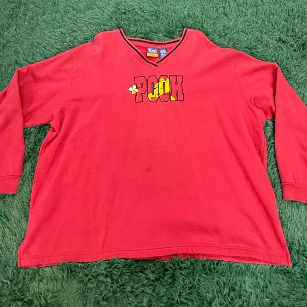 90s Women's Disney Winnie the Pooh Red 26W/28W Pullover Sweatshirt